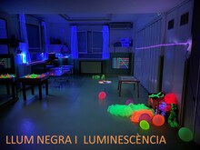 Llum negra i luminescència!