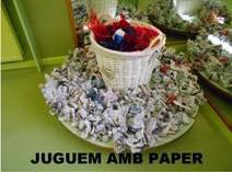 Sessió multisensorial " Juguem amb paper"