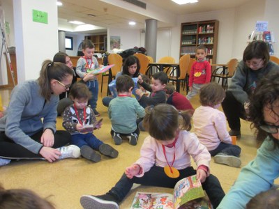 Anem a la Biblioteca!
