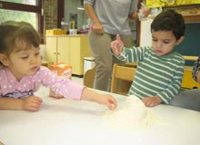 Imatge de la notícia Fem panalletes a l'escola